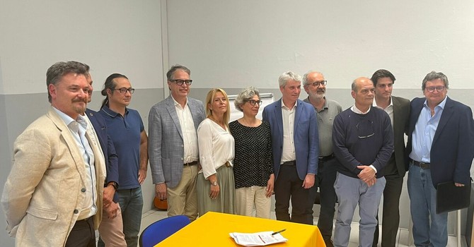 I dieci firmatari del documento che lancia la campagna elettorale del centrosinistra