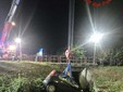 I vigili del fuoco al lavoro sul luogo dell'incidente a Ispra I vigili del fuoco al lavoro sul luogo dell'incidente a Ispra
