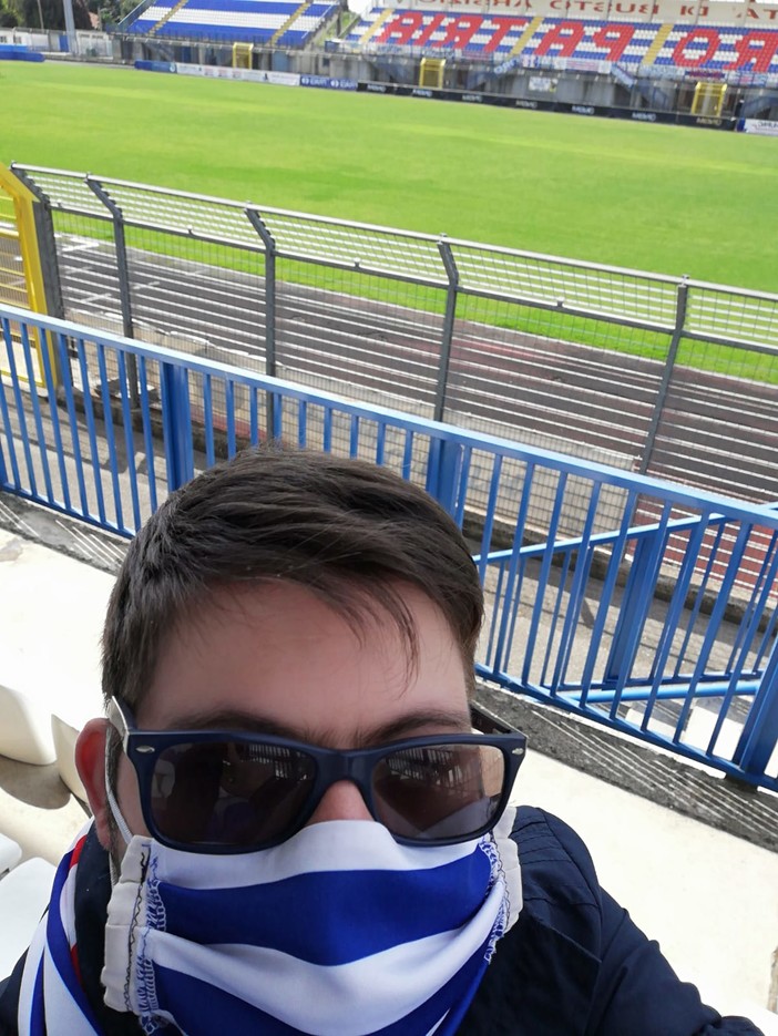 Daniele De Grandis con la mascherina allo stadio