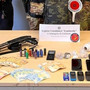Il materiale sequestrato dai carabinieri