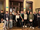 Da sinistra alcuni dei giovani premiati in Comune a Gazzada Schianno: Federico Stievano, Lucrezia Orlando, Giovanni Paolo Nicora, Marco Achini, Davide Guzzi, Tommaso Perrucconi, Davi Felipe Fagundes e Fabio Zini