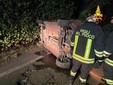 I vigili del fuoco sul luogo dell'incidente della scorsa notte a Samarate I vigili del fuoco sul luogo dell'incidente della scorsa notte a Samarate