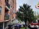 Brucia appartamento di due &quot;accumulatori seriali&quot;: super lavoro dei vigli del fuoco nel Milanese