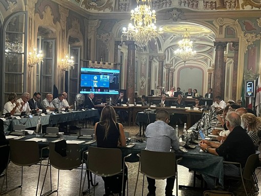 Cavalli, parole e “parolone”. Va in archivio la prima serata dedicata al nuovo Pgt di Varese
