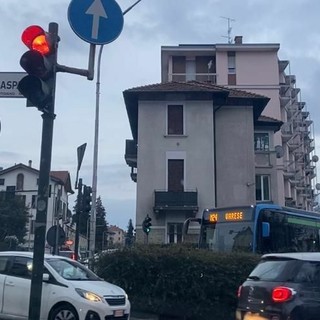 In un anno ogni varesino ha perso 52 ore del proprio tempo nel traffico