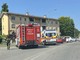 Un'immagine scattata poco dopo l'incidente con i primi soccorsi all'opera