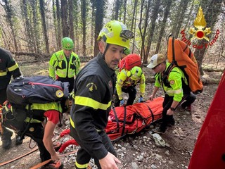 I soccorritori impegnati a Barasso