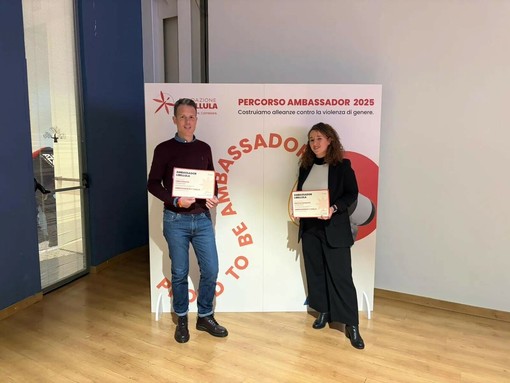 Anche Acinque dice “no” alla violenza di genere Anche Acinque dice “no” alla violenza di genere