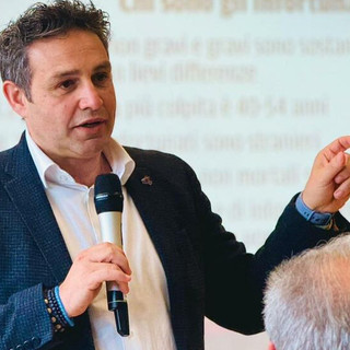 Astuti: «L’orientamento è un diritto da garantire per tutta la vita». Il Pd presenta una proposta di legge regionale