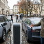 Che differenza c'è tra auto ibrida ed elettrica: guida pratica Che differenza c'è tra auto ibrida ed elettrica: guida pratica