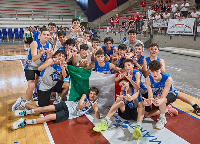 L’Accademia Basket Altomilanese è campione d’Italia under 13 L’Accademia Basket Altomilanese è campione d’Italia under 13