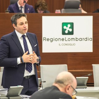 Samuele Astuti e, sotto, Romana Dell'Erba e Giuseppe Licata