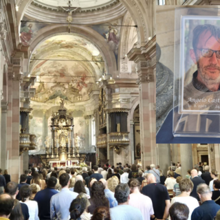 L’abbraccio di Busto ad Angelo Castiglioni. In tanti per l’ultimo saluto