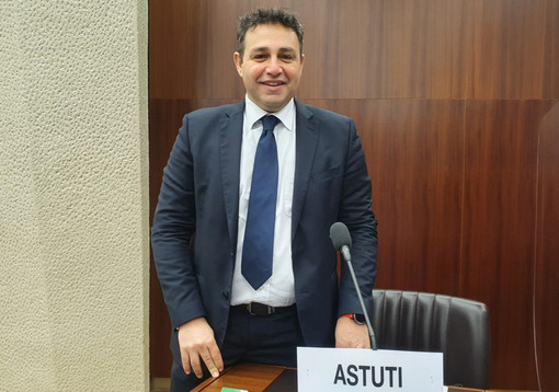 Sicurezza, Astuti (Pd): «Su polizia locale risorse insufficienti, in provincia di Varese finanziati solo 15 comuni su 34 ammessi al bando» Sicurezza, Astuti (Pd): «Su polizia locale risorse insufficienti, in provincia di Varese finanziati solo 15 comuni su 34 ammessi al bando»
