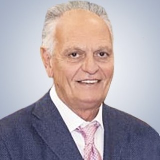 Busto dice addio al farmacista Antonio Berti