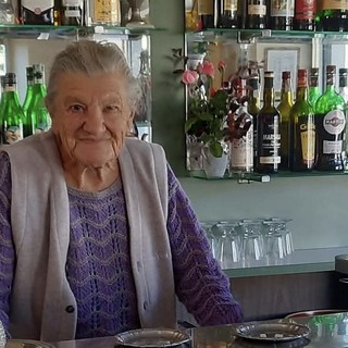 E sono 101. Anna barista dei record e maestra di vita