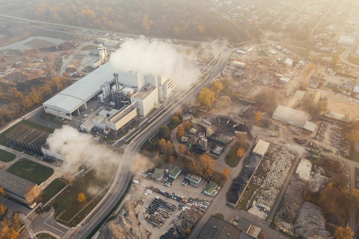 Calcolo dell'impronta di carbonio: come misurare le emissioni aziendali Calcolo dell'impronta di carbonio: come misurare le emissioni aziendali