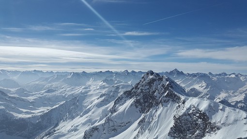 10 buoni motivi per andare a sciare sulle Alpi