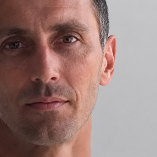 Alessandro Vezzoli aveva 55 anni