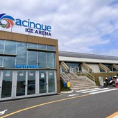 Varese Ghiaccio scende in pista contro il bullismo con "Amico Fragile" Varese Ghiaccio scende in pista contro il bullismo con "Amico Fragile"