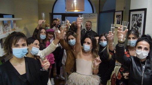 Bellezza e cura del corpo trovano una nuova casa a Varese: «Felici di farvi stare bene». VIDEO E FOTO