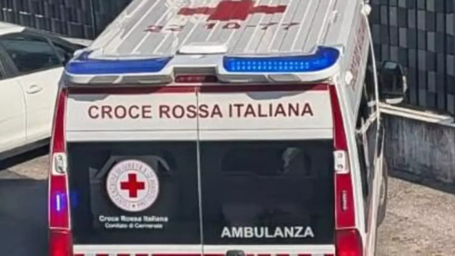 Scontro tra moto a Busto Arsizio: due feriti, allarme iniziale in rosso