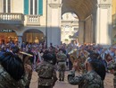 Il 166° anniversario della Battaglia di Biumo-Varese è stato celebrato oggi con una sfilata e l'arrivo in piazza del Podestà davanti al Garibaldino Il 166° anniversario della Battaglia di Biumo-Varese è stato celebrato oggi con una sfilata e l'arrivo in piazza del Podestà davanti al Garibaldino