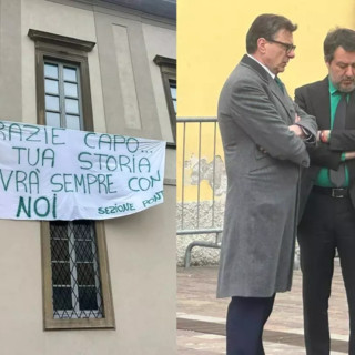 I FUNERALI DI UMBERTO BOSSI. Folla di militanti a Pontida. L'arrivo del feretro tra cori e applausi: «La tua storia vivrà sempre con noi»