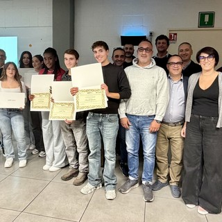 L'industria grafica del Varesotto premia 6 giovani talenti