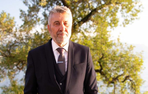 Povertà crescente, diritto alla salute ed evasione fiscale da combattere: la riflessione del sindaco Brenta: «Abbiamo tutti bisogno di un buon anno» Povertà crescente, diritto alla salute ed evasione fiscale da combattere: la riflessione del sindaco Brenta: «Abbiamo tutti bisogno di un buon anno»