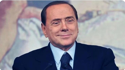 FLASH. Silvio Berlusconi di nuovo ricoverato al San Raffaele di Milano