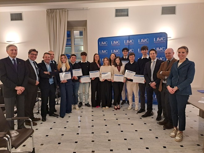 Incontro tra donatori e borsisti alla Liuc