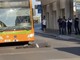 L'uomo sdraiato in strada ieri in via Morosini L'uomo sdraiato in strada ieri in via Morosini