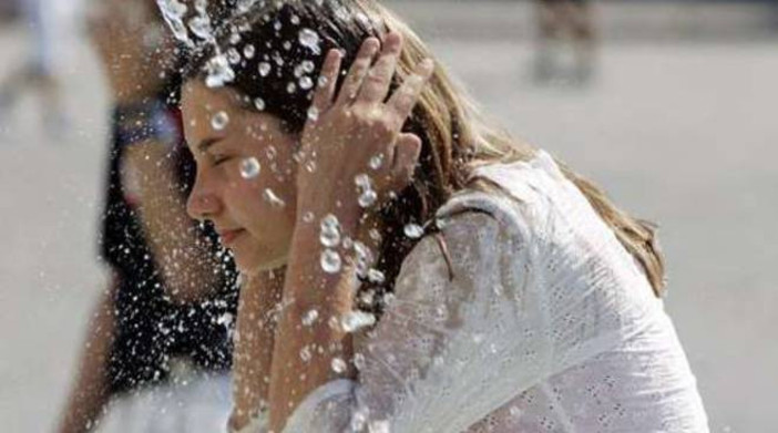 METEO. Nel Varesotto un'altra settimana a 36 gradi: mercoledì il giorno più caldo. Per sabato qualche speranza METEO. Nel Varesotto un'altra settimana a 36 gradi: mercoledì il giorno più caldo. Per sabato qualche speranza