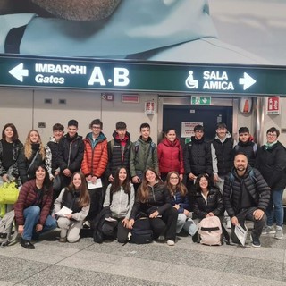 Diciannove ragazzi della “Cardano” di Gallarate volano a Siviglia: inizia l’avventura Erasmus+