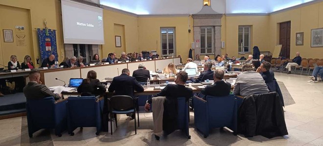 Bilancio approvato a Busto in un clima natalizio. Fairplay con l’opposizione e in maggioranza fila tutto liscio Bilancio approvato a Busto in un clima natalizio. Fairplay con l’opposizione e in maggioranza fila tutto liscio