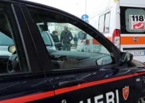 Scontro tra un'auto e un trattore nel Comasco: muore 22enne