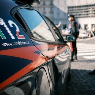 Aggressione e rapina a Verbania: in carcere quattro giovani. Tra loro anche un ragazzo del Varesotto