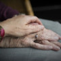 L'altro esodo d'agosto: quello degli aiuti e delle speranze per i caregiver L'altro esodo d'agosto: quello degli aiuti e delle speranze per i caregiver
