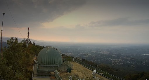 La prima mattina di Ferragosto vista dall'Osservatorio del Campo dei Fiori La prima mattina di Ferragosto vista dall'Osservatorio del Campo dei Fiori