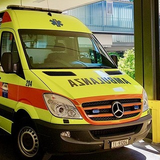 Grave incidente in Canton Ticino: coinvolto un automobilista italiano Grave incidente in Canton Ticino: coinvolto un automobilista italiano