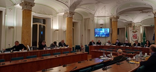 Lotta agli incendi boschivi, via libera in Consiglio provinciale al nuovo Piano