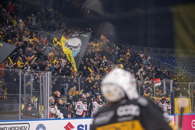 Non basta il favoloso e maestoso pubblico giallonero a Milano (Foto Galbiati) Non basta il favoloso e maestoso pubblico giallonero a Milano (Foto Galbiati)