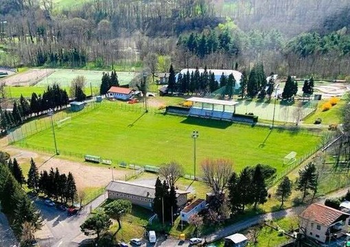 Il centro sportivo comunale “Giulio Bizzozero” di Viggiù Il centro sportivo comunale “Giulio Bizzozero” di Viggiù