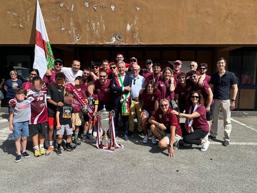 Pallamano Cassano, la festa continua. La coppa è arrivata “a casa”