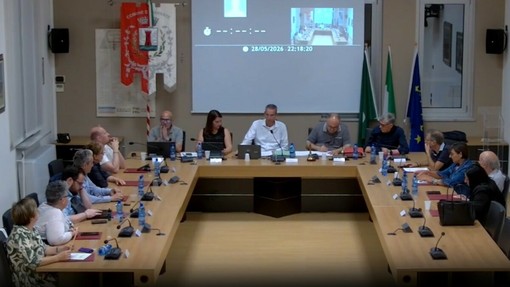 Il Consiglio di Marnate dice sì al regolamento per le antenne telefoniche