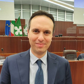 Cosentino: «100mila euro per un nuovo parcheggio pubblico alla stazione di Bisuschio»