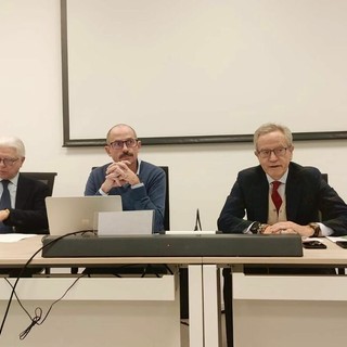 I vertici di Coinger alla conferenza stampa tenutasi stamattina I vertici di Coinger alla conferenza stampa tenutasi stamattina