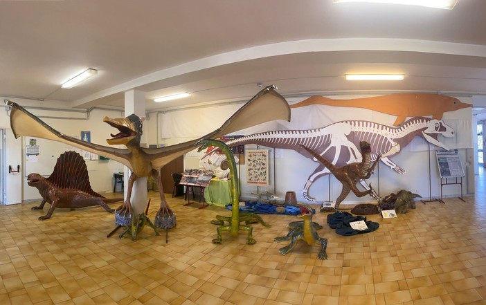 A lezione di dinosauri con il “nonno paleontologo”