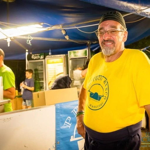 Addio a Stefano Baranzini, il “mago della patatina” della Pro Loco di Ranco Addio a Stefano Baranzini, il “mago della patatina” della Pro Loco di Ranco
